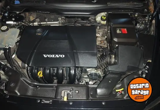 Volvo C30 2.0  2010 - foto 5
