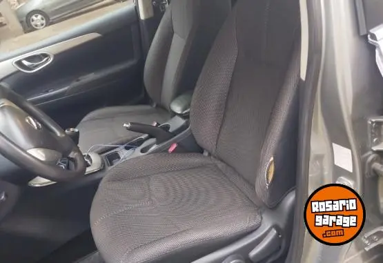 Nissan Sentra  2015 - foto 3