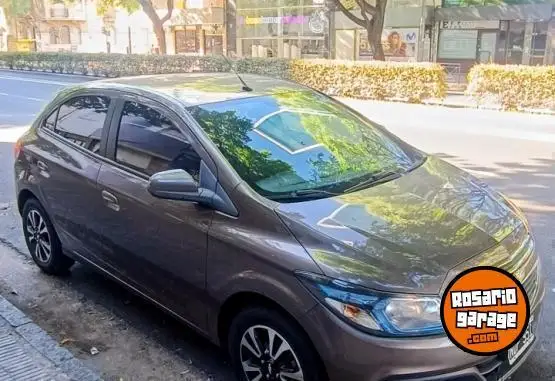 Chevrolet Onix  2013 - foto 1