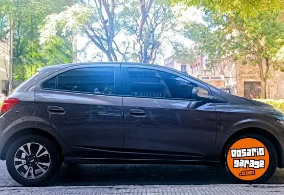 Chevrolet Onix  2013 - foto 2