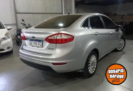 Ford Fiesta  2016 - foto 2
