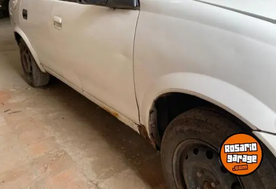 Chevrolet Corsa  2014 - foto 2