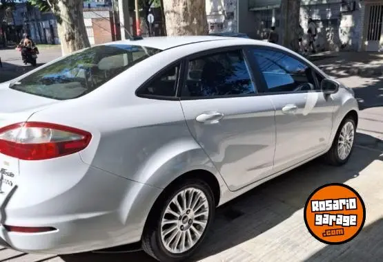 Ford Fiesta Se Plus 1.6 4P  2017 - foto 2