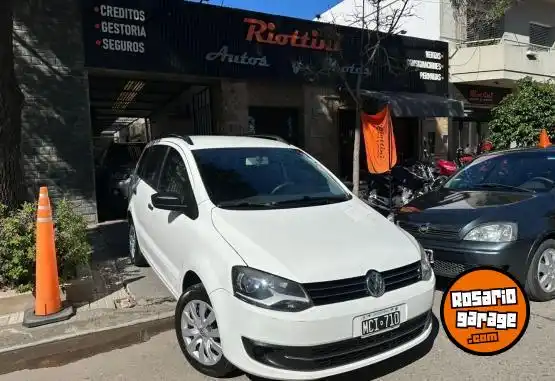 Volkswagen Suran Confortline  2013 - foto 2
