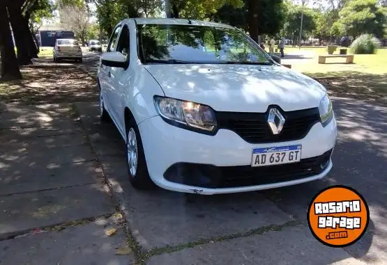 Renault Logan 2019 - foto 1