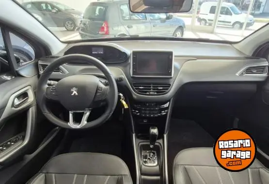 Peugeot 208 1.6 Feline  2018 - foto 2