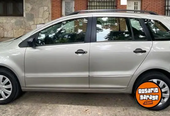 Volkswagen Suran Confortline  2011 - foto 2