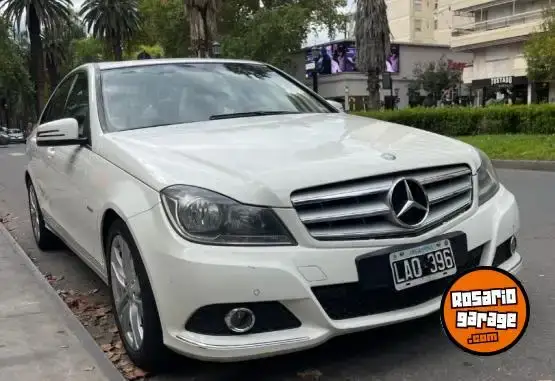 Mercedes-Benz C200  2012 - foto 1