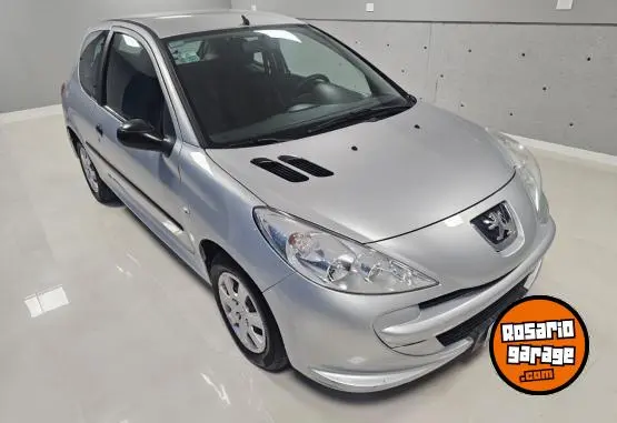 Peugeot 207  2011 - foto 1