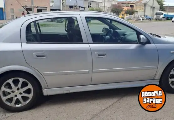 Chevrolet Astra Gls 2.0 8v 2010 - foto 1