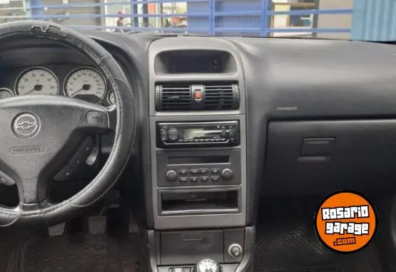 Chevrolet Astra Gls 2.0 8V  2010 - foto 4