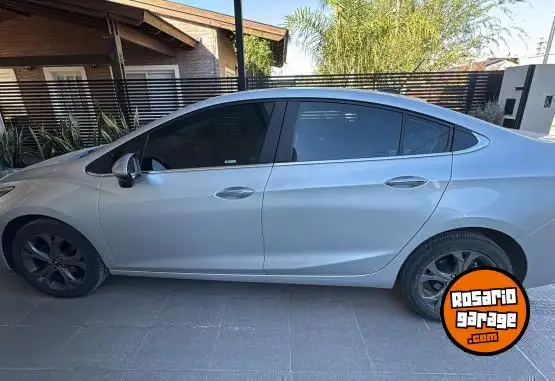 Chevrolet Cruze  2022 - foto 4