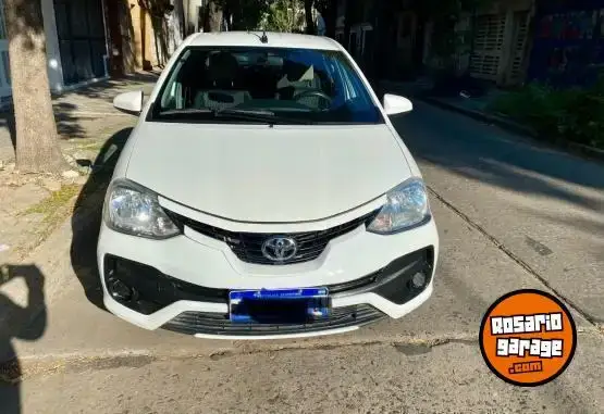 Toyota Etios  2018 - foto 1