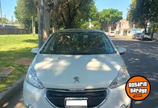 Peugeot 208  2014 - foto 2