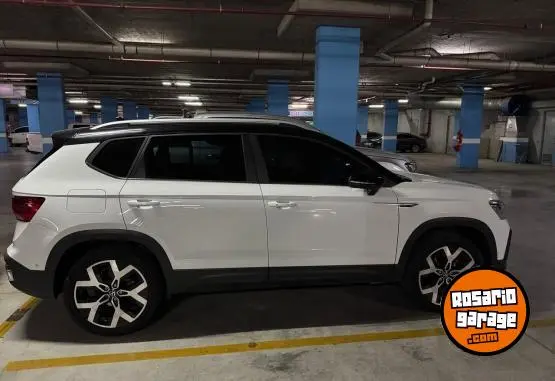Volkswagen Taos  2024 - foto 1