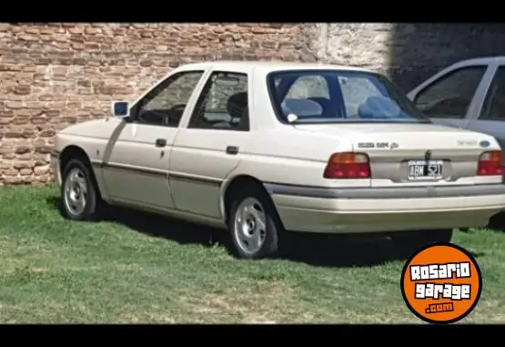 Ford Ghia 2.0I  1996 - foto 1