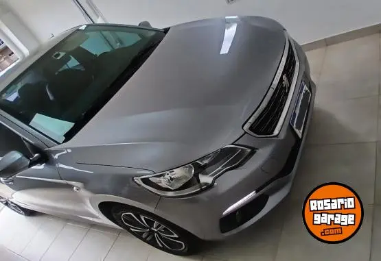 Peugeot 301 Allure Plus  2017 - foto 3