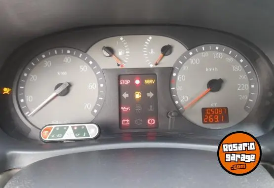 Renault Clio2 F2 Tricuerpo Diesel  2005 - foto 1