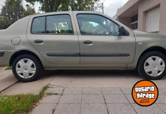 Renault Clio2 F2 Tricuerpo Diesel  2005 - foto 2
