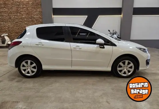 Peugeot 308 Allure Navegador 1.6L  2015 - foto 5
