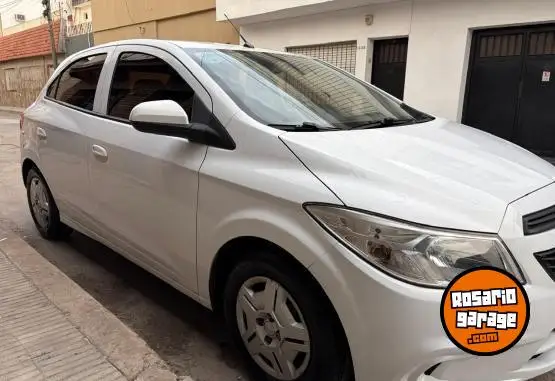 Chevrolet Onix Joy + Plus  2017 - foto 1
