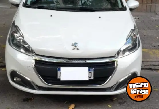 Peugeot 208 Feline  2018 - foto 1