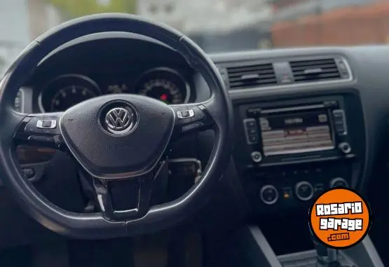 Volkswagen Vento Luxury 170Hp 2.5  2015 - foto 3