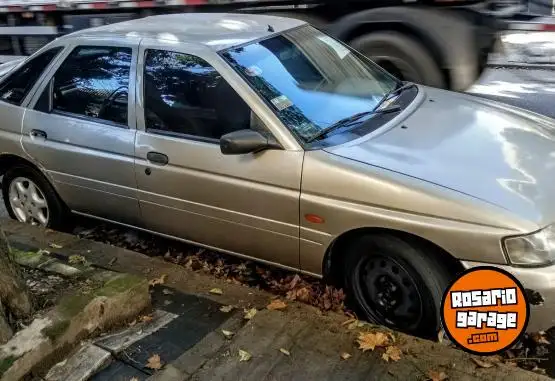 Ford Escort Lx  1999 - foto 2