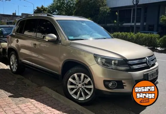 Volkswagen Tiguan 2014 - foto 1