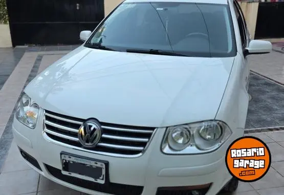 Volkswagen Bora 1.8T  2013 - foto 1