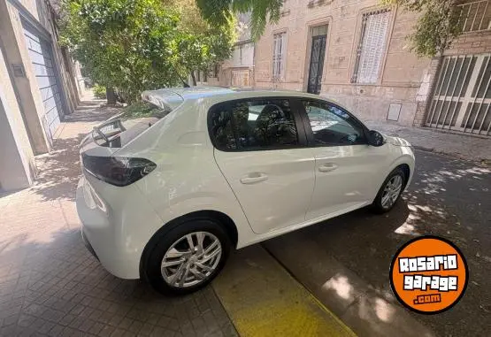 Peugeot 208 Active 1.6  2021 - foto 4