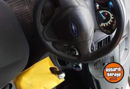 Ford Fiesta 1.6Ls  2014 - foto 4