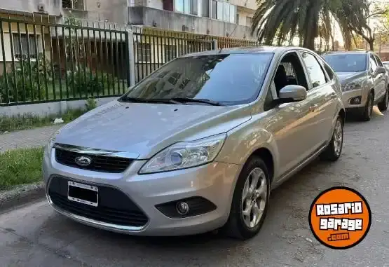 Ford Focus  2011 - foto 1