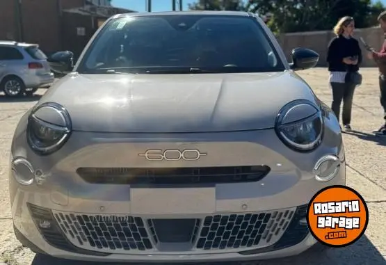 Fiat 600 Hibrido  2026 - foto 3