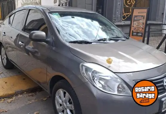 Nissan Versa  2014 - foto 4