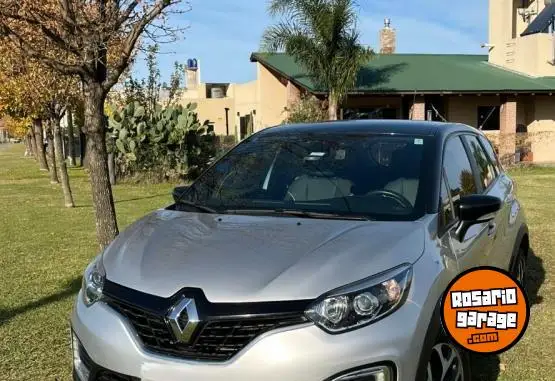 Renault Captur Intens 1.6  2020 - foto 1