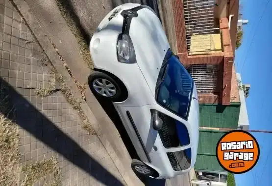 Renault Clio  2014 - foto 1