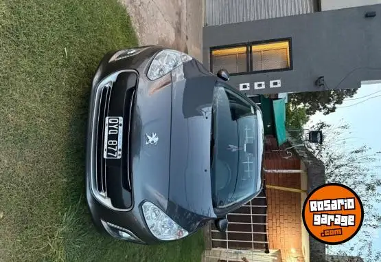 Peugeot 308  2015 - foto 1