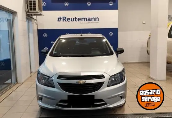 Chevrolet Onix Joy 1.4 Ls 5P  2019 - foto 2