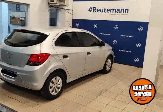 Chevrolet Onix Joy 1.4 Ls 5P  2019 - foto 4