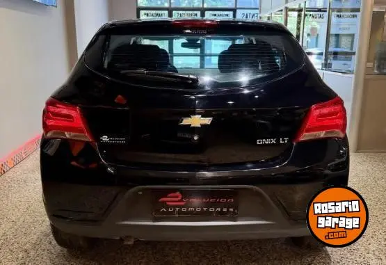 Chevrolet Onix Lt  2017 - foto 4