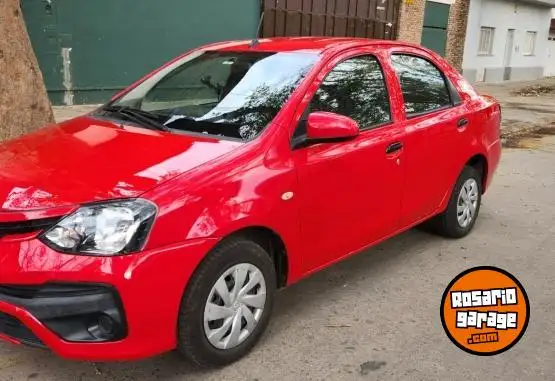 Toyota Etios X  2020 - foto 2