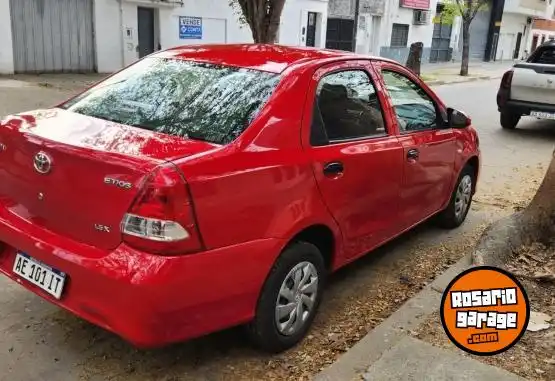 Toyota Etios X  2020 - foto 4