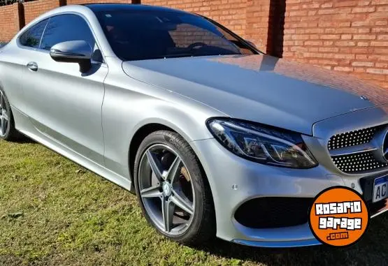 Mercedes-Benz C 300  2018 - foto 2