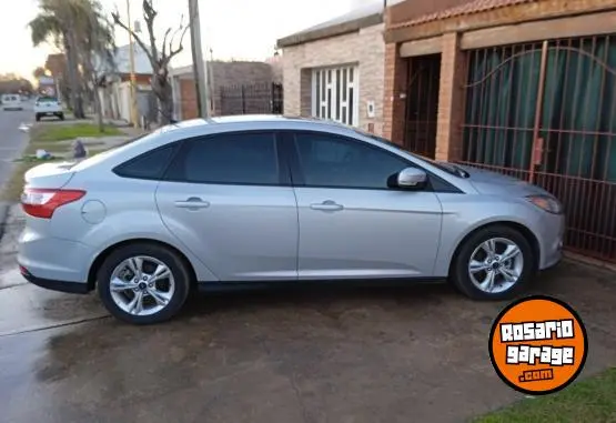 Ford Focus L/14 2.0 4 P Se Plu  2015 - foto 4