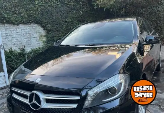 Mercedes-Benz Urban M/T  2014 - foto 1