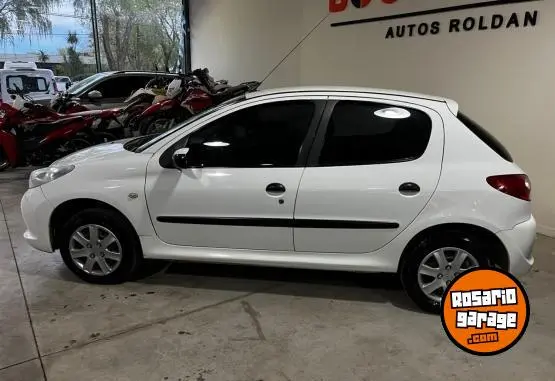 Peugeot 207  2012 - foto 2