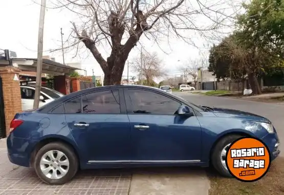 Chevrolet Cruze  2015 - foto 2