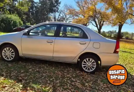 Toyota Etios Xls  2016 - foto 1