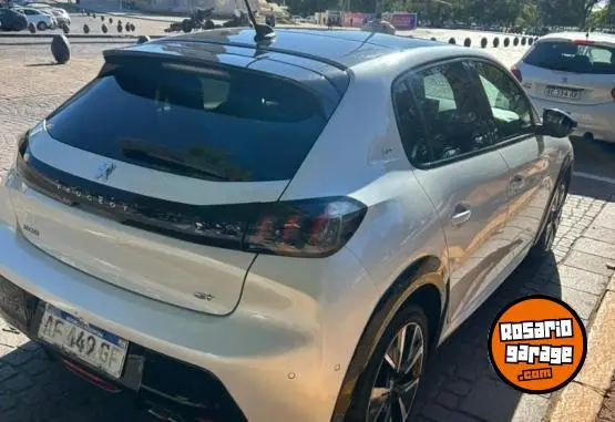 Peugeot 208 Gt Tiptronic 130Cv  2022 - foto 3
